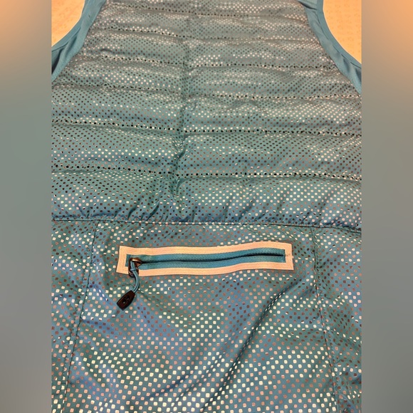 Teal blue Nike aeroloft 800 Running run vest, women’s medium - Picture 5 of 9